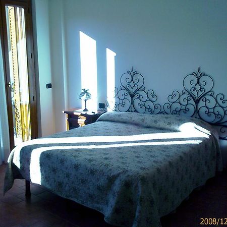 Casa Vacanze Del Pescatore ปัสซีญาโน ซุล ตราซีเมโน ภายนอก รูปภาพ